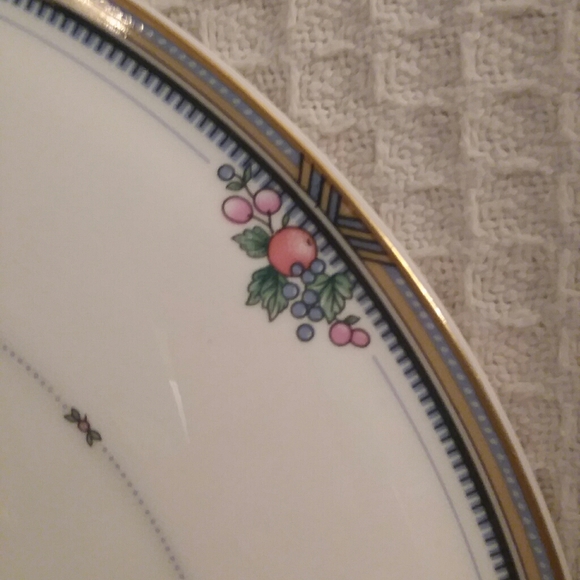 Christopher Stuart Bone China Cake Plate/Server - Picture 5 of 12